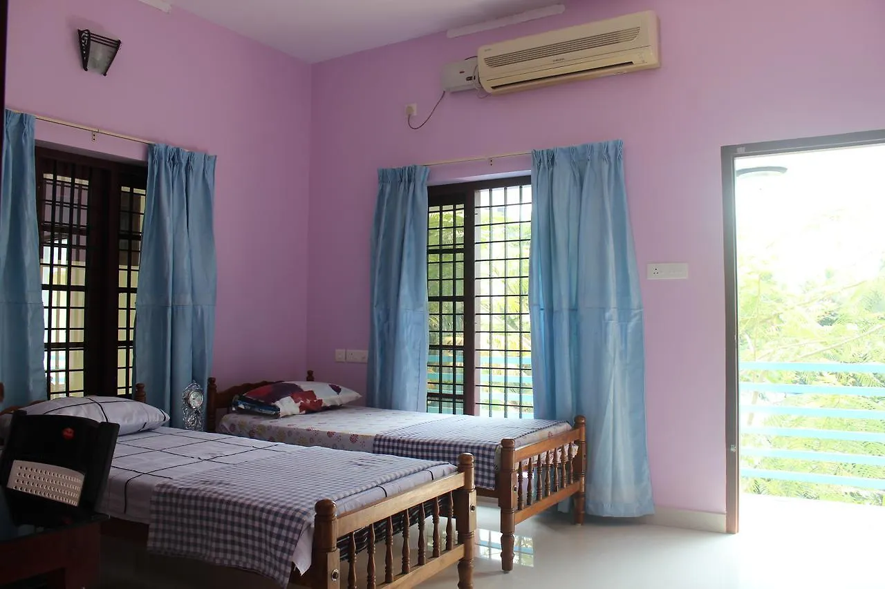 Puthenchirayil Homestay Thiruvananthapuram 0*,